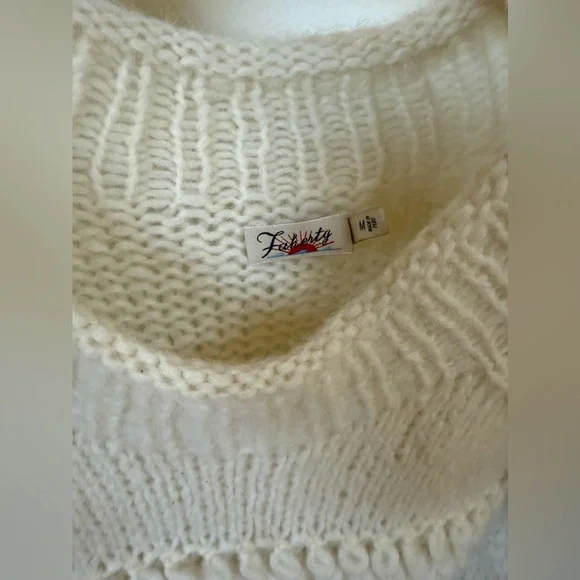 FAHERTY Polly • M • Winter White Mock Neck Looped Soft Knit Sweater - Picture 8 of 8